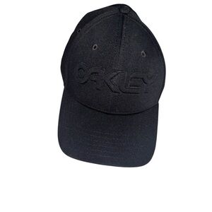 All Black Oakley Black Baseball Cap L/XL
